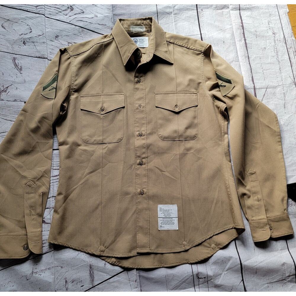 Defense Logistics Agency Valor Collection 16.5/37 SS USMC Women’s Shirt READ